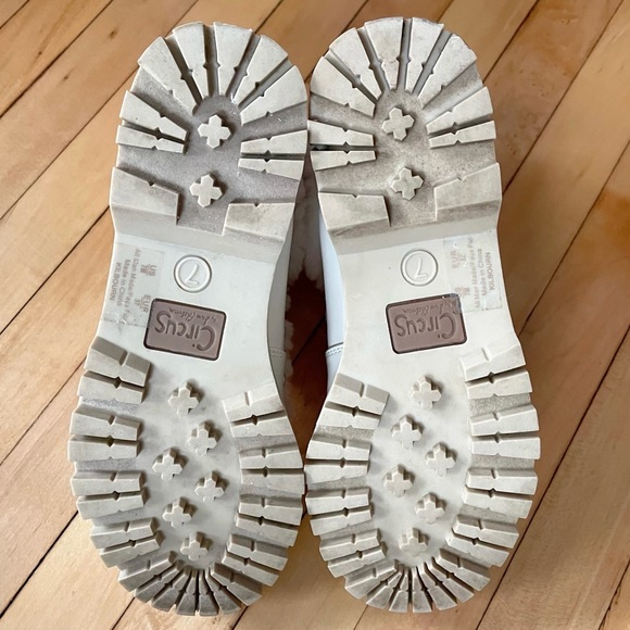 SOLD! Faux fur Kilbourn boots from Circus by Sam Edelman - Picture 9 of 9